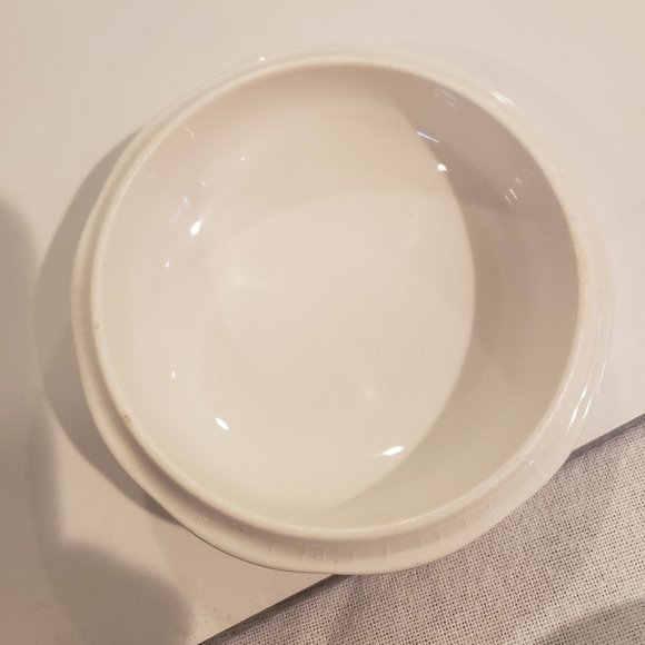 CHRISTMAS TREE TRINKET CANDY DISH with LID - PRESENTS & MISTLETOE - NIKKO JAPAN - Picture 5 of 7